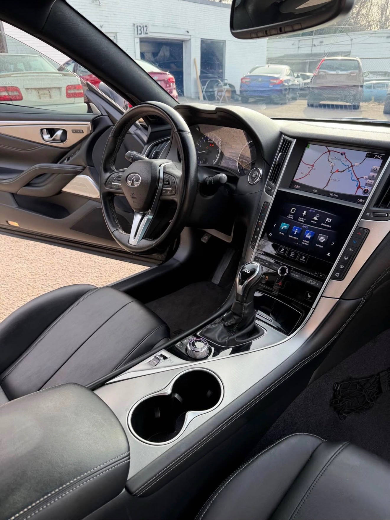 2018 Infiniti Q60