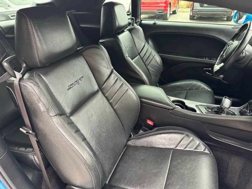 2016 Dodge Challenger SRT Hellcat 2dr Coupe