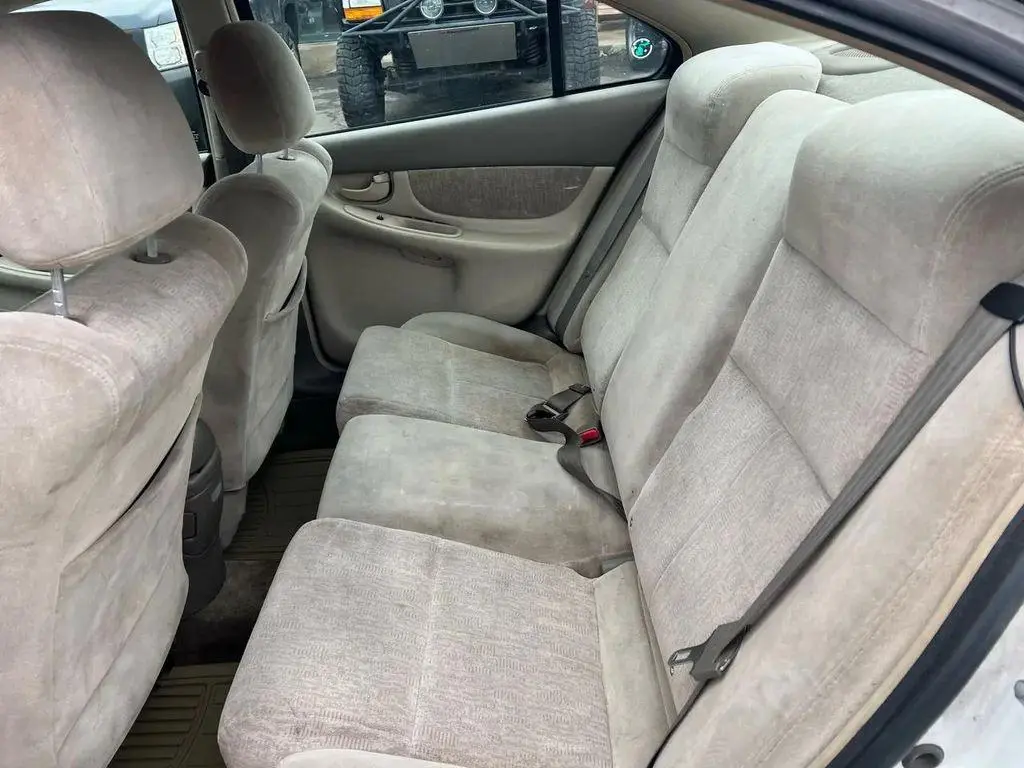 2004 Oldsmobile Alero GL1